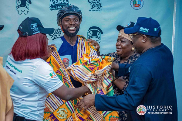 MC Jekabeche successfully embarked on a bicycle expedition from Nigeria to Ghana