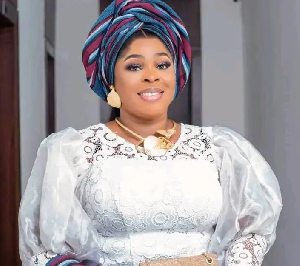 Yoruba Nollywood actress, Biola Fowosere