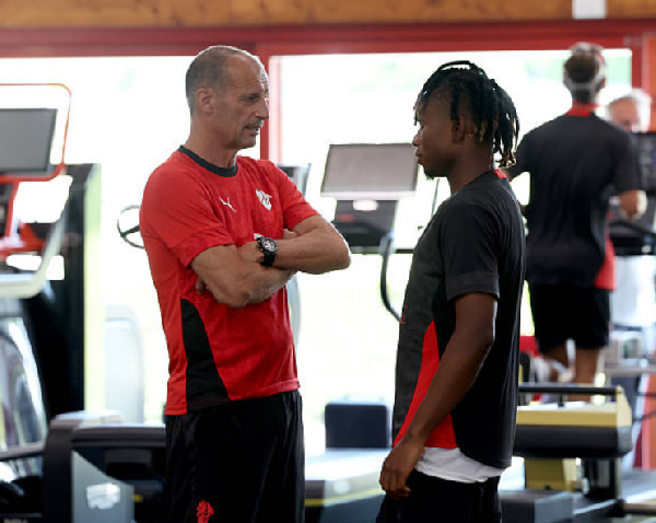 Maximiliano Allegri and Samuel Chukwueze