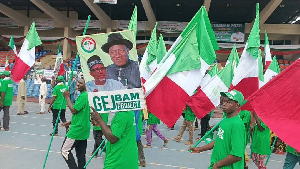 Goodluck Jonathan supporters storm PDP convention Goodluck Jonathan supporters storm PDP convention