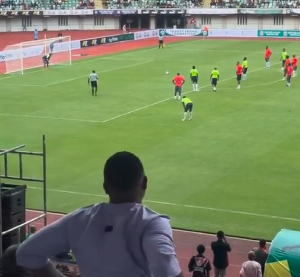 Sabinus scores against Vincent Enyeama in charity game