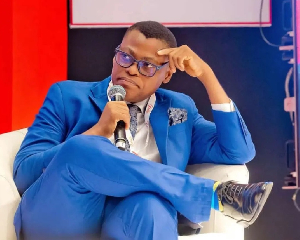 Arise TV host, Rufai Oseni Arise TV host, Rufai Oseni