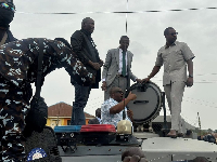 Governor Muftwang at scene of protest