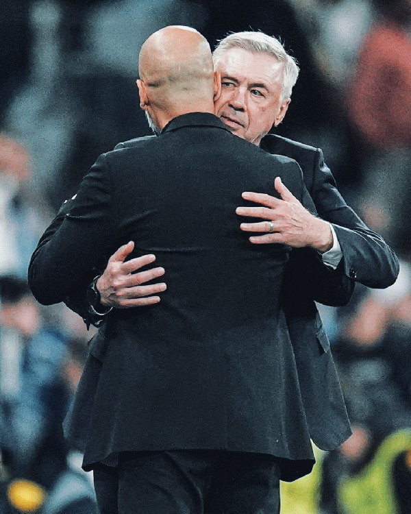 Pep Guardiola and Carlo Ancelotti hugs after the game