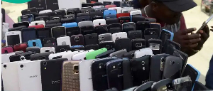 Nigerians buying smartphones may face higher prices