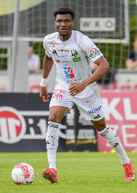 Nigerian defender Chibuike Nwaiwu