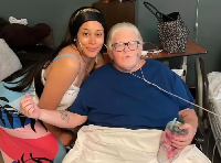Adunni Ade with her mother