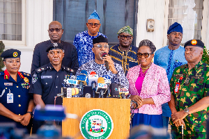 Dapo Abiodun with security chiefs