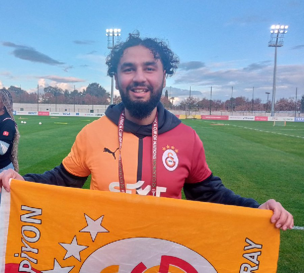 Galatasaray fan, Hussein, visited Super Eagles camp in Morocco to support Osimhen