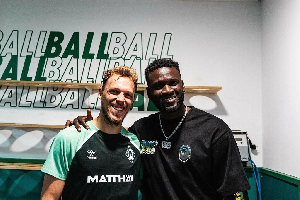 Senne Lynen and Victor Boniface at the Weser Stadion. [Photo Credit/ Werder.en]