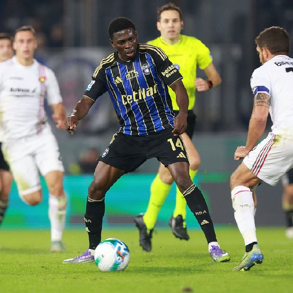 Ebenezer Akinsanmiro in action for Pisa