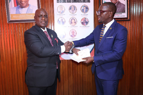 EFCC Hands over Recovered N802.4m to First Bank