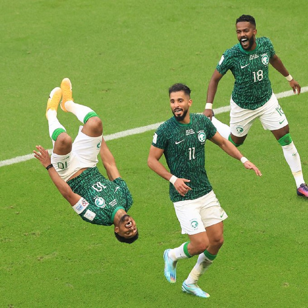 Saudi Arabia beat Argentina 2-1