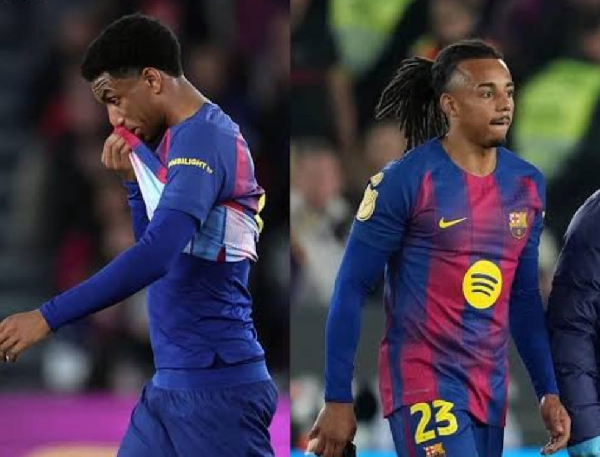 Barcelona defenders Alejandro Balde and Joules Kounde