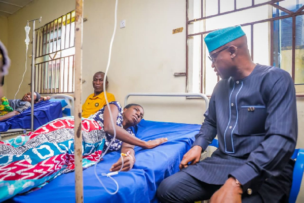 Governor Biodun Oyebanji visits rescued kidnap victims