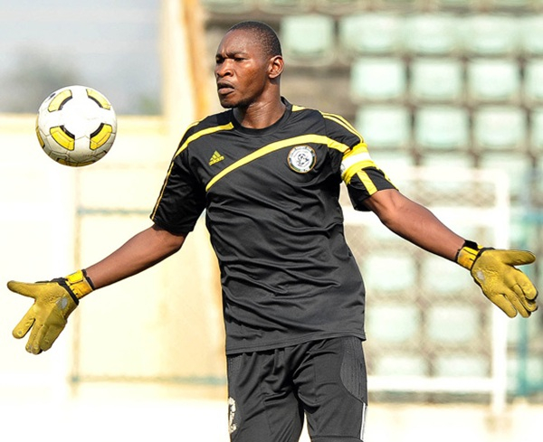 Rivers United goalkeepers’ coach, Sunday Rotimi