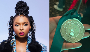 Yemi Alade with her medal