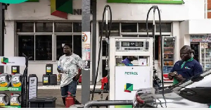 Nigerians groan as petrol prices rise in Nigeria amid high crude prices