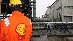 A Nigerian worker at Shell