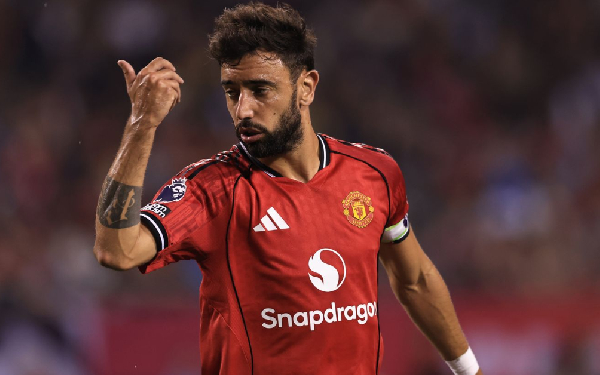 Manchester United captain Bruno Fernandes