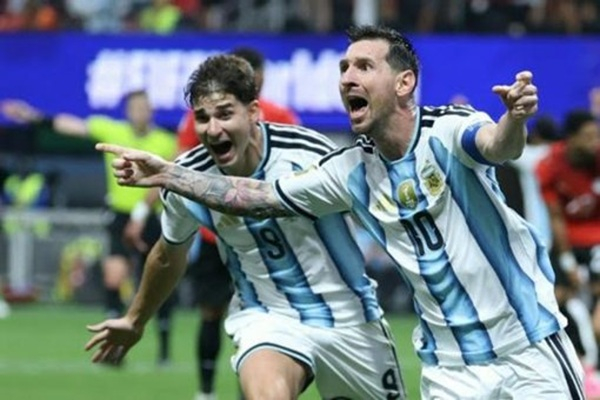 Lionel Messi in action against Egypt
