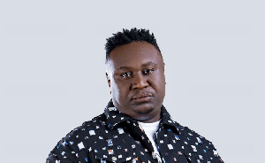 Comedian Ogbuefi